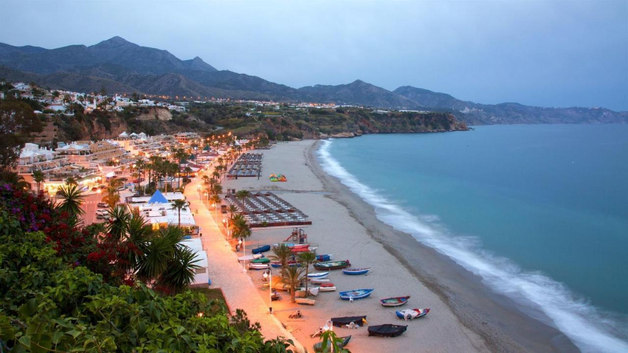 Apartamento Reformado Con Vistas Al Mar Nerja Exterior foto